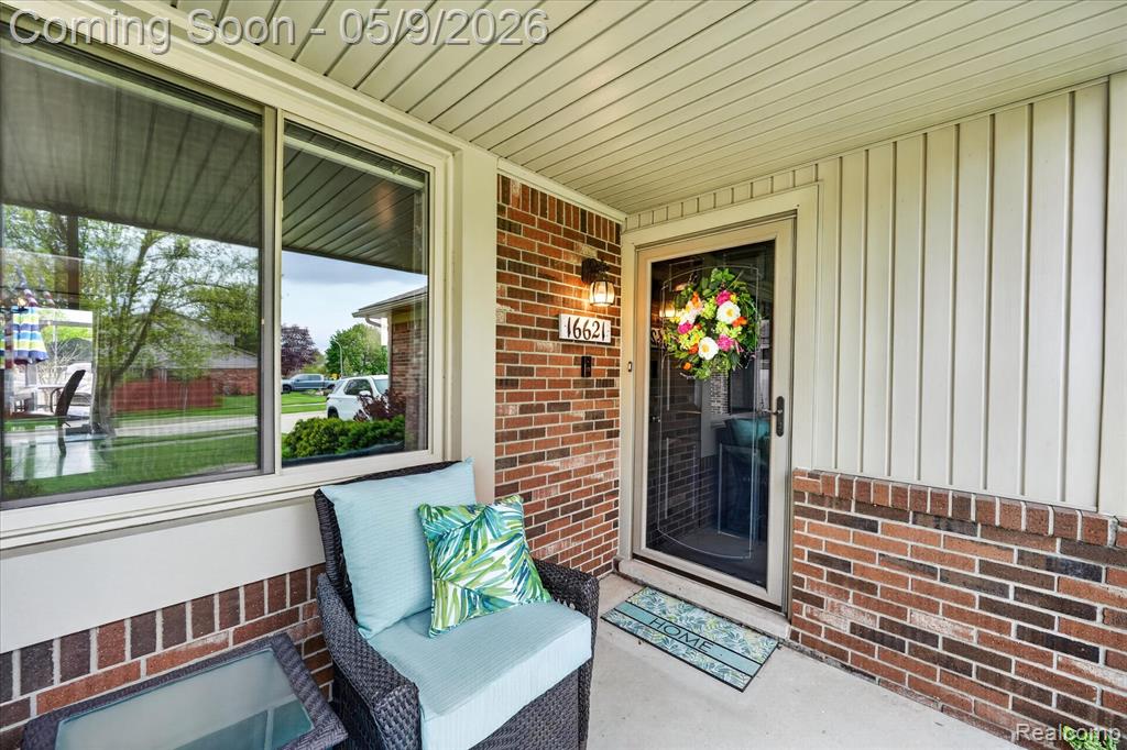 16621 Gatehouse Drive, Woodhaven, MI 48183 — Photo 3