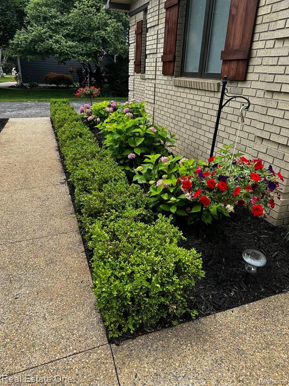 53447 GARLAND Drive, Macomb, MI 48316 — Photo 5