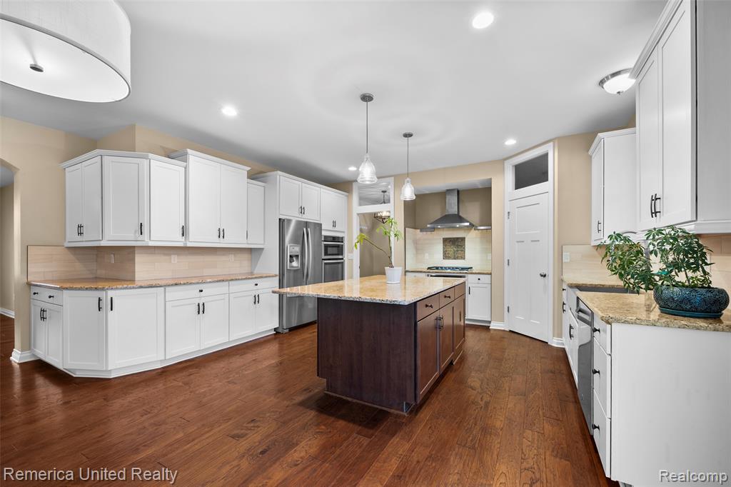 61964 Saddlecreek Drive, South Lyon, MI 48178 — Photo 24