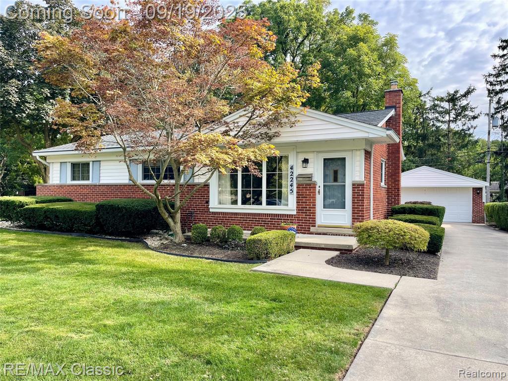 42245 Hammill Lane, Plymouth, MI 48170 — front exterior