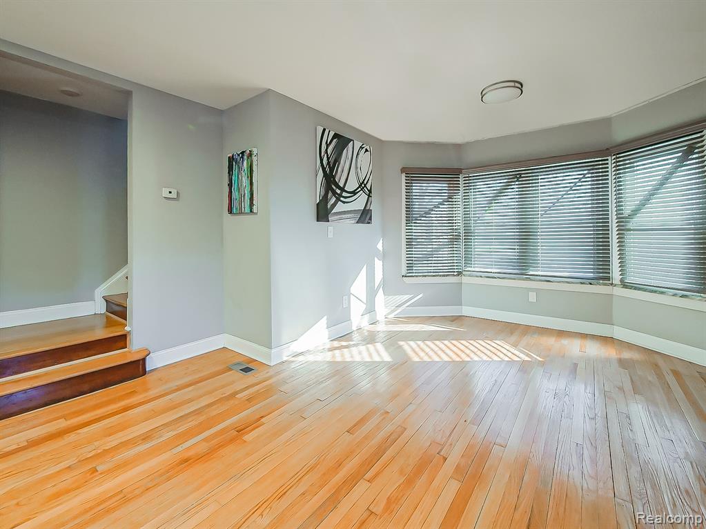13912 Woodmont Avenue, Detroit, MI 48227 — Photo 5