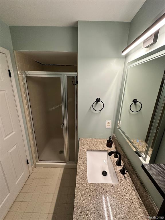 6633 Bellows Court, West Bloomfield, MI — Photo 14