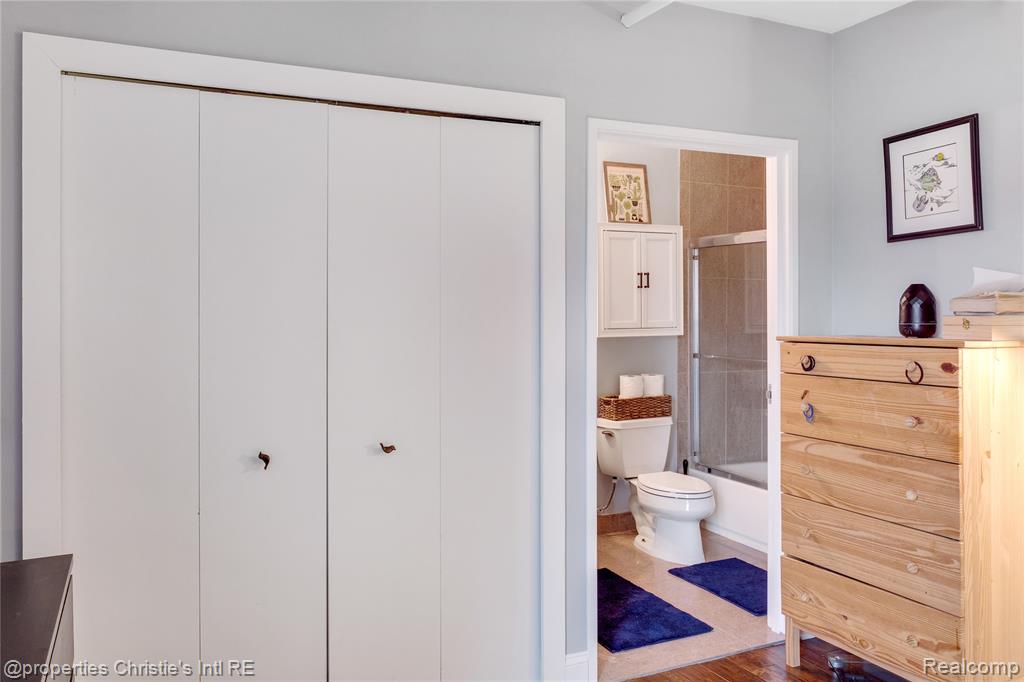 6533 E Jefferson, 427, Detroit, MI 48207 — Photo 22
