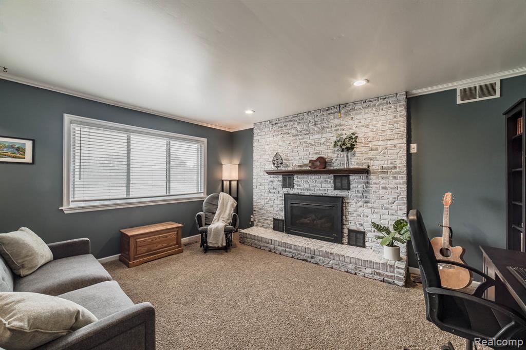 46555 Dequindre Road, Rochester Hills, MI 48307 — Photo 19