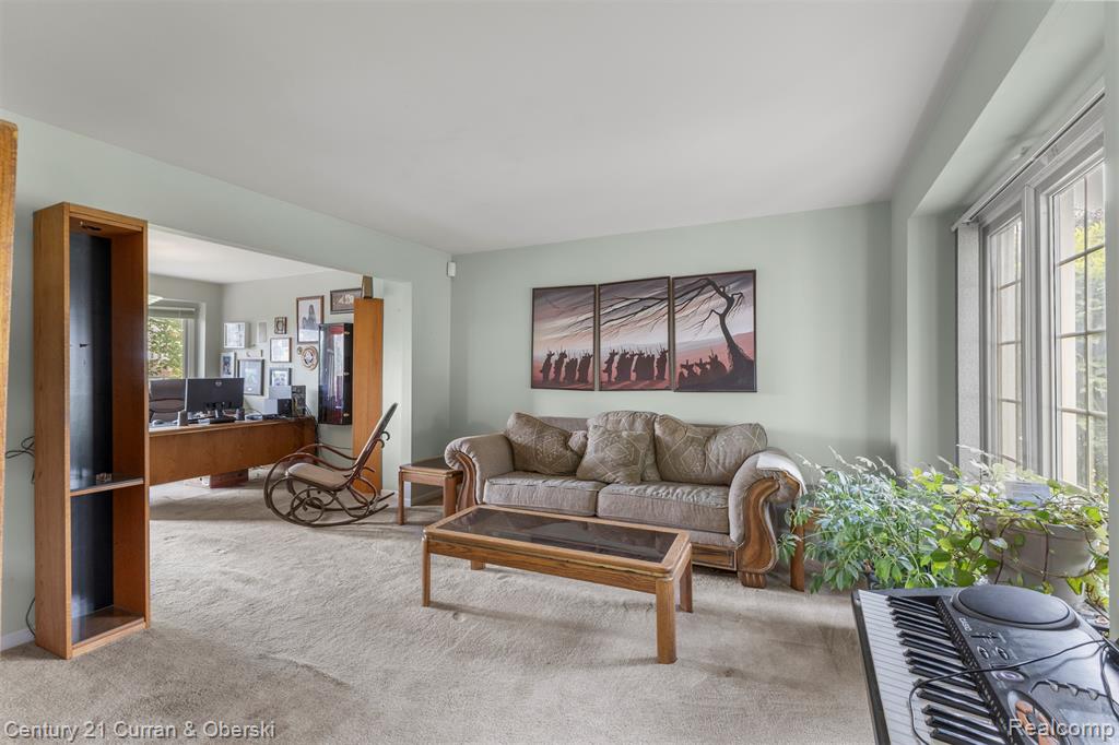 45924 Rockledge Drive, Plymouth, MI 48170 — Photo 17