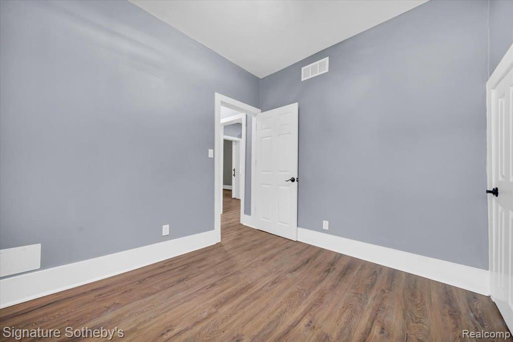 4245 Crane, Detroit, MI 48214 — Photo 24