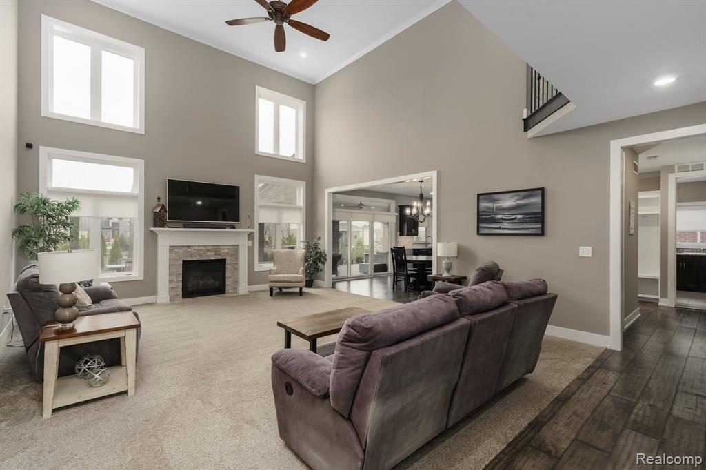 54678 BLACK HILLS Lane, Utica, MI 48316 — Photo 14