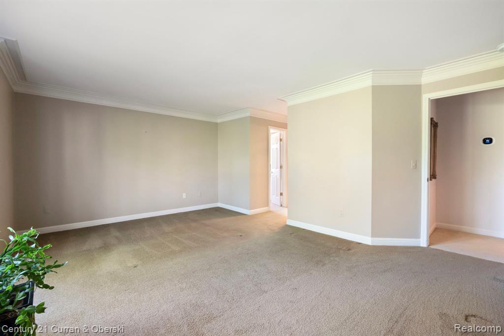 18215 Blue Heron Drive W, Northville, MI 48168 — Photo 21