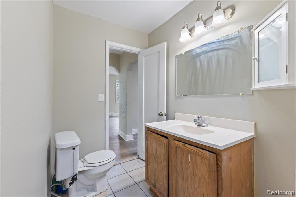 6808 Fisher Avenue, Warren, MI 48091 — Photo 6