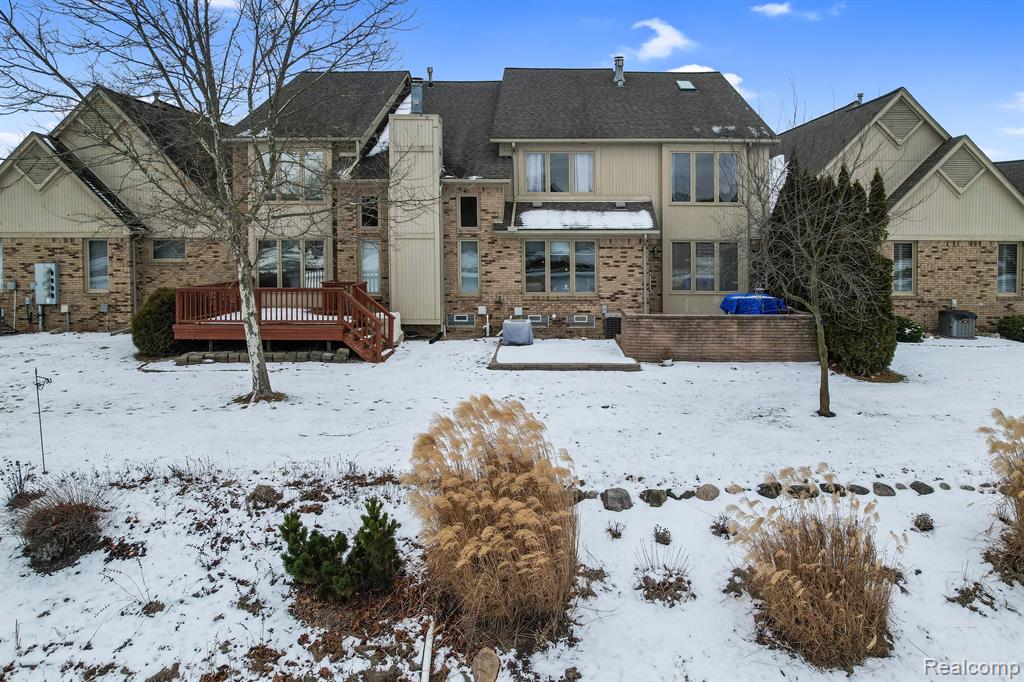 14922 STONEY BROOK Drive W, Shelby, MI 48315 — Photo 48