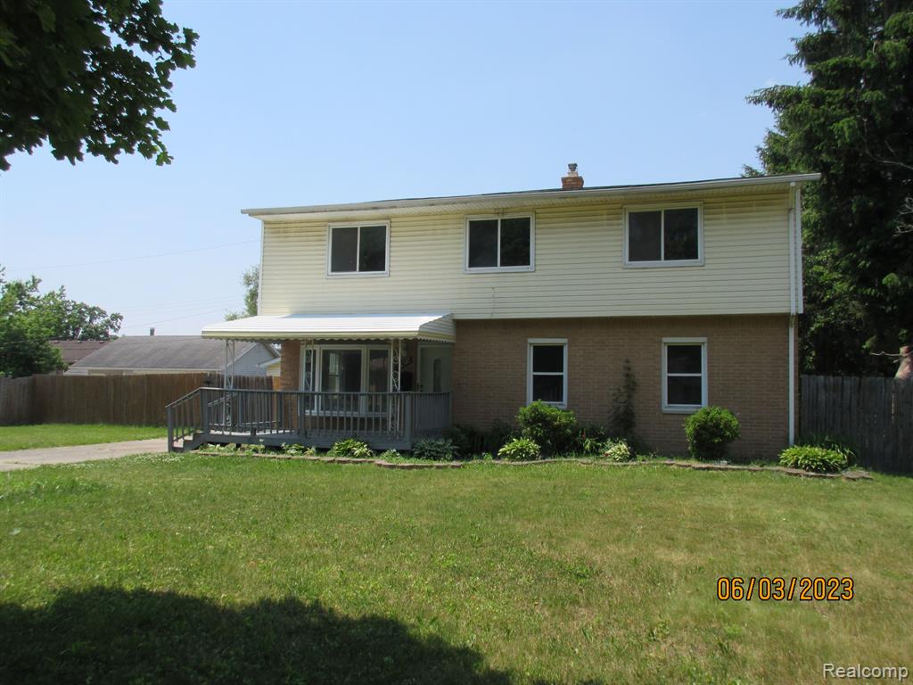 26387 CRYSTAL Avenue, Warren, MI 48091