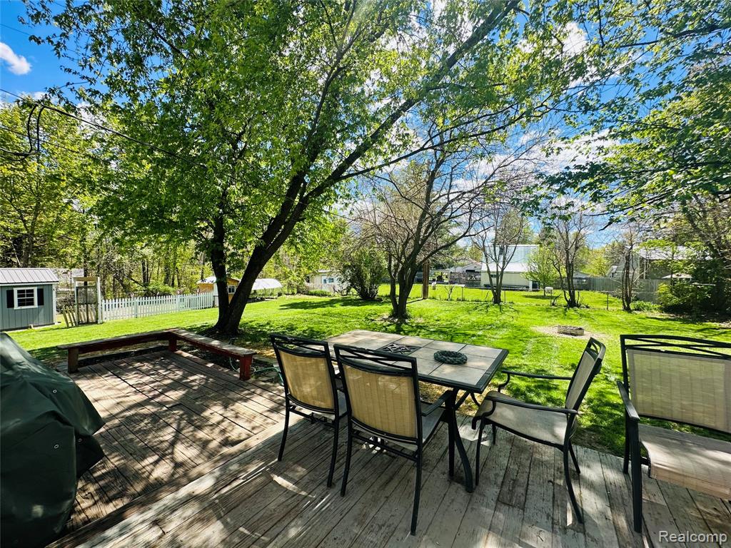 5827 Annibal Drive, Lapeer, MI 48446 — Photo 11