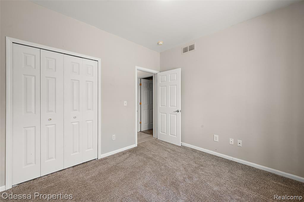 43103 Strand Drive, Sterling Heights, MI 48313 — Photo 19