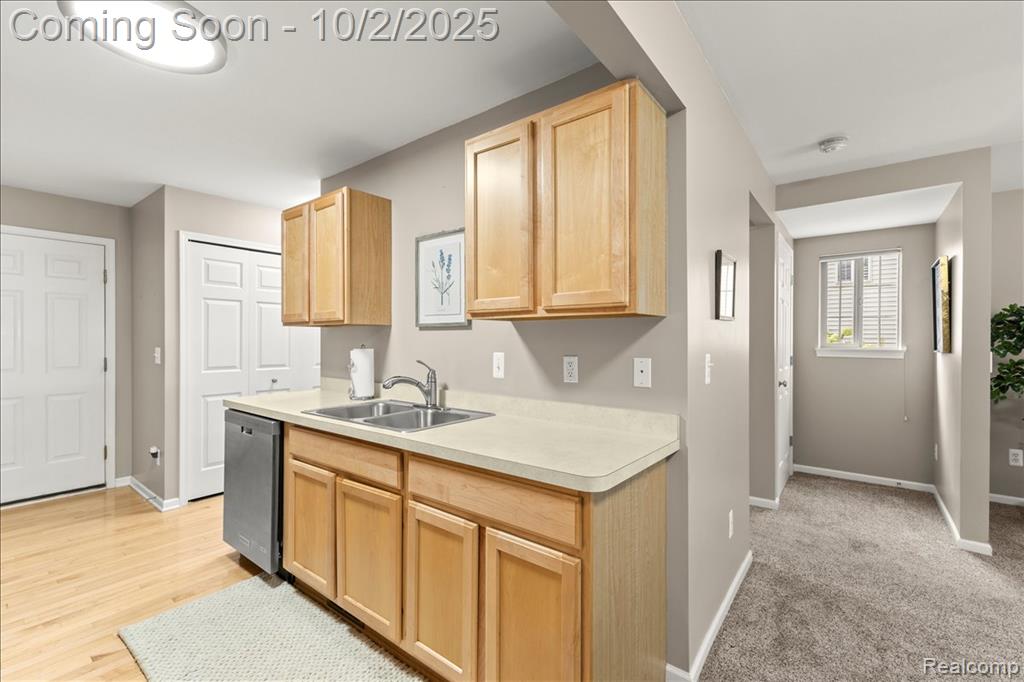 7180 Lavender Lane, Waterford, MI 48327 — Photo 11