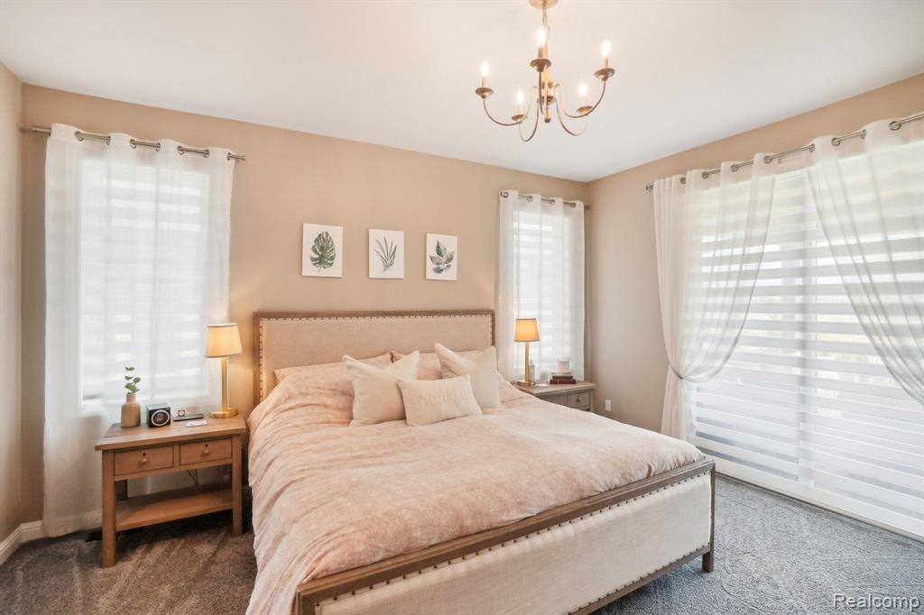 54718 LAWSON CREEK Drive, Utica, MI 48316 — Photo 17