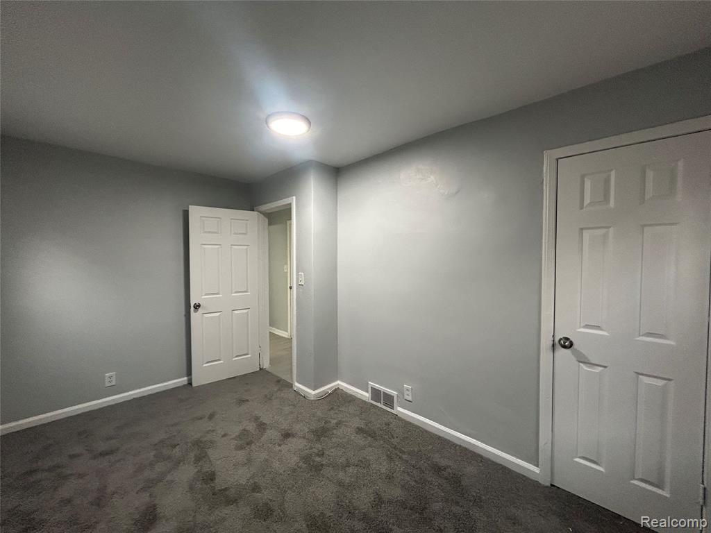 3693 Somerset Avenue, Detroit, MI, 48224