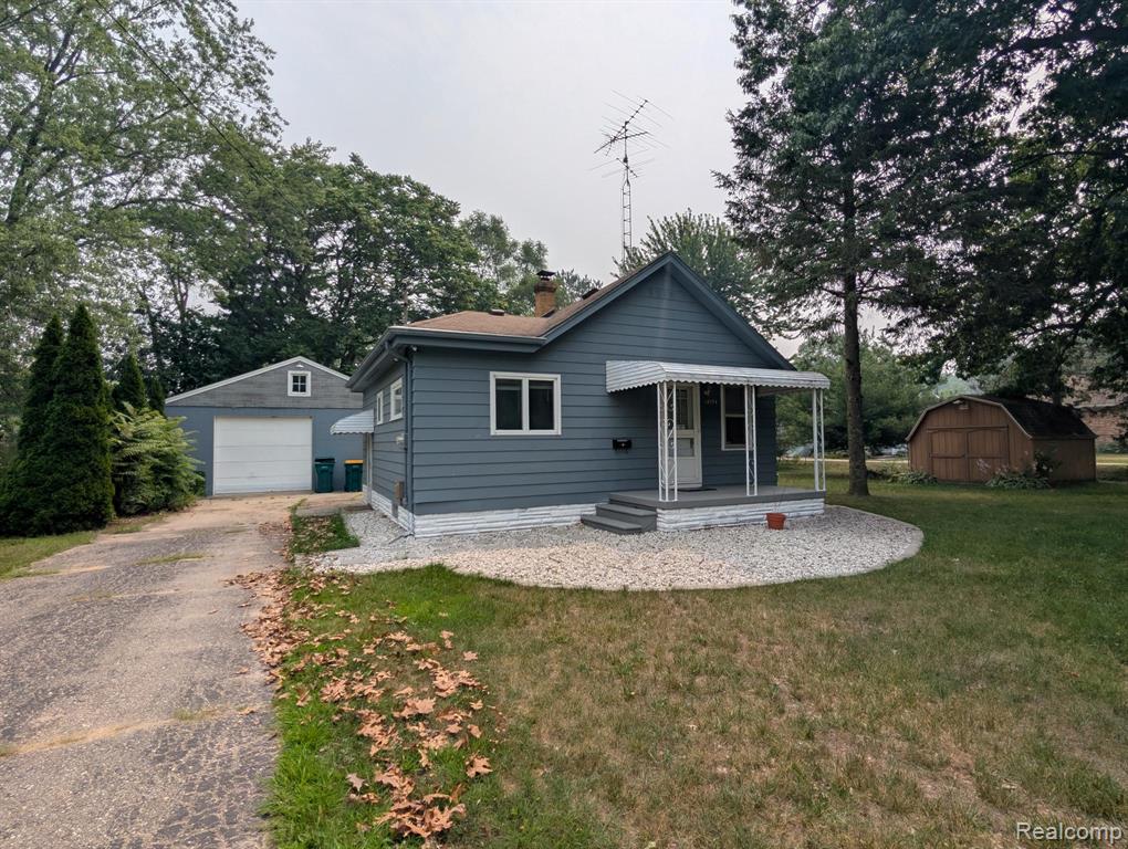 12154 Benson Road, Mount Morris, MI 48458