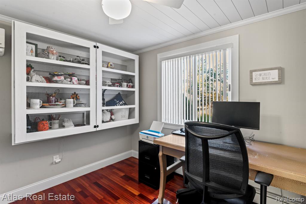 9449 Ridge Road, Goodrich Vlg, MI — Photo 26