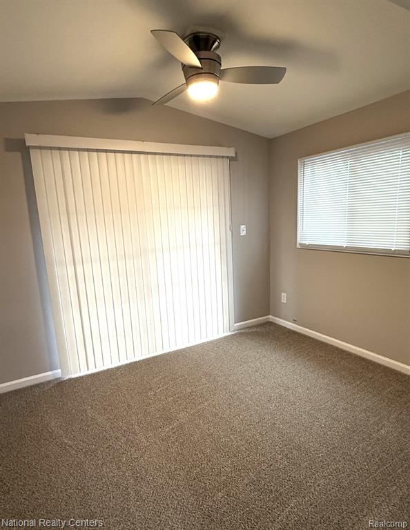 8428 CHAPP Avenue, Warren, MI 48089 — Photo 24