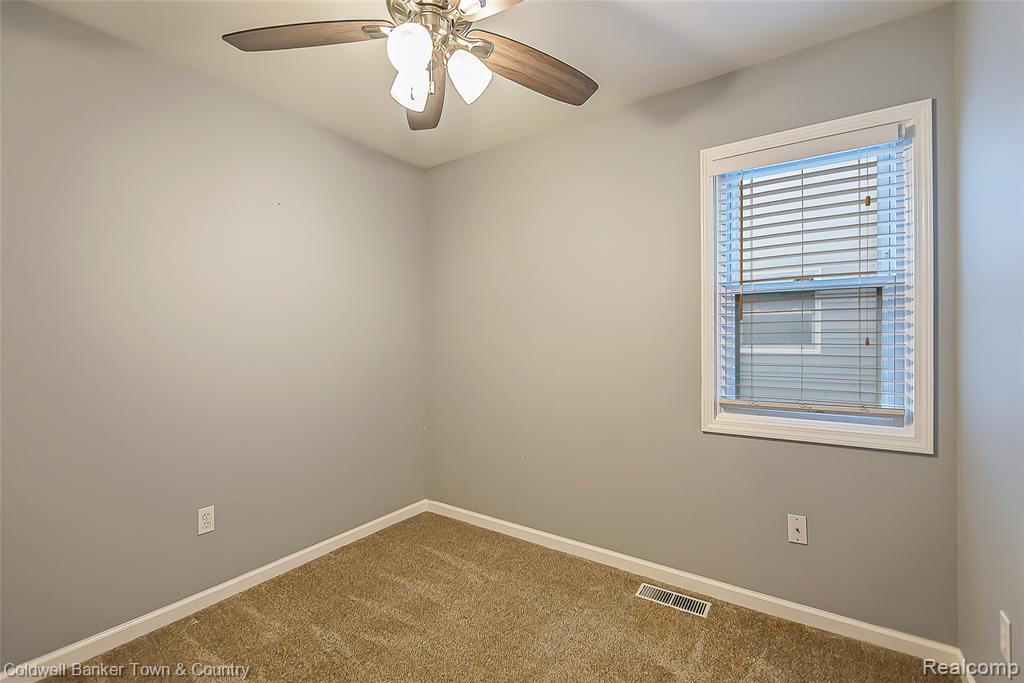 7565 Ore Lake Road, Brighton, MI 48116 — Photo 18