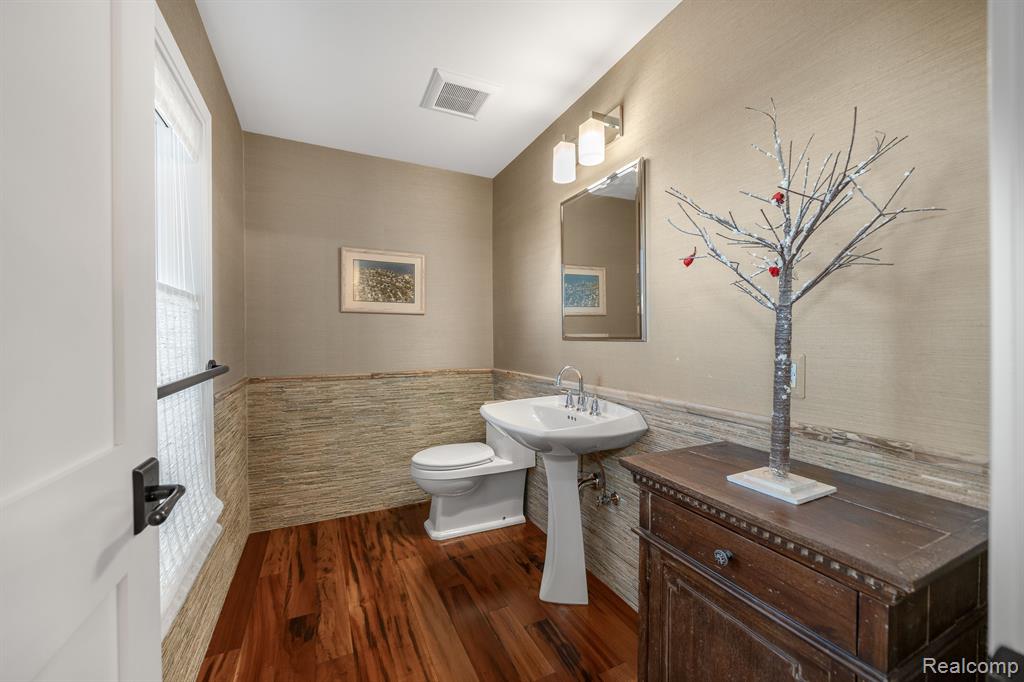 4190 AQUARINA Street, Waterford, MI 48329 — Photo 24