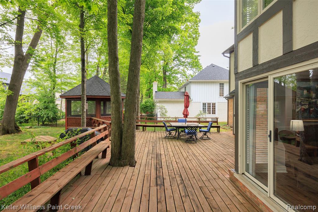 53362 Robinhood Drive, Shelby Twp, MI 48315 — Photo 46