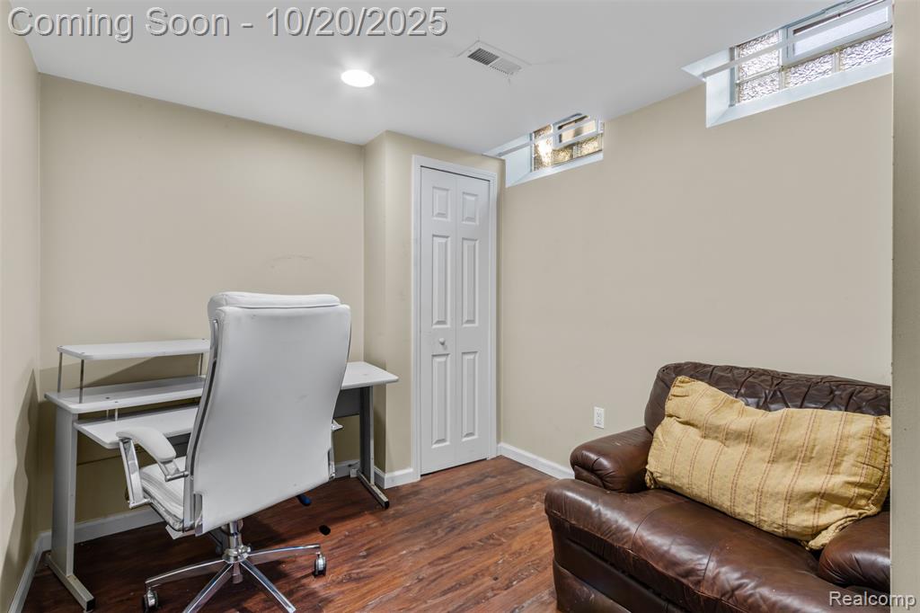 22712 Glendale Street, Detroit, MI 48223 — Photo 13
