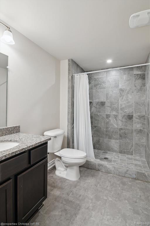 47660 WALES, Northville, MI 48167 — Photo 47