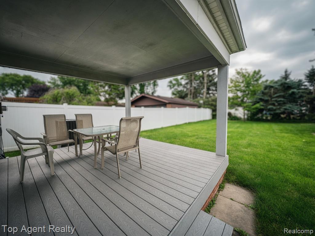4436 Buckingham Drive, Warren, MI 48092 — Photo 16
