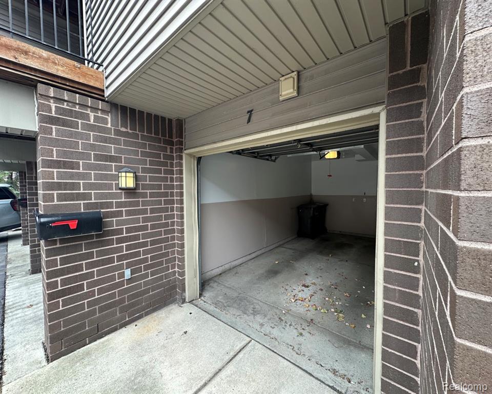 7 GEORGETOWN, Dearborn, MI 48126 — Photo 24
