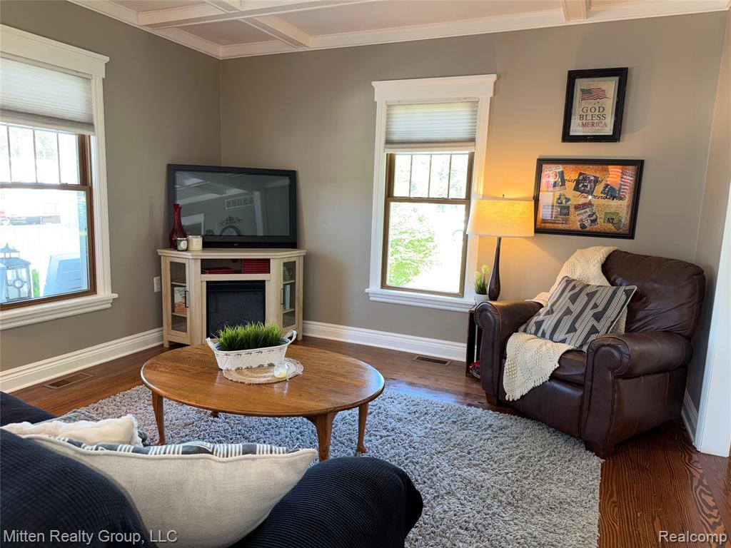 68436 Oak Street, Richmond, MI 48062 — Photo 10