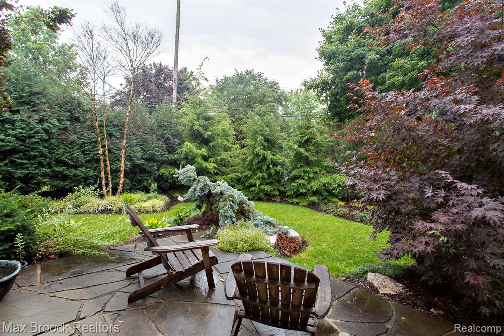 26008 Pembroke Road, Huntington Woods, MI — Photo 69