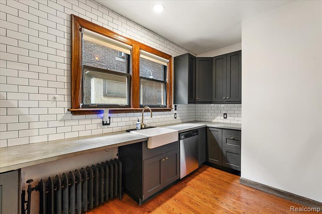 7433 Poe Street, Detroit, MI 48206 — Photo 19