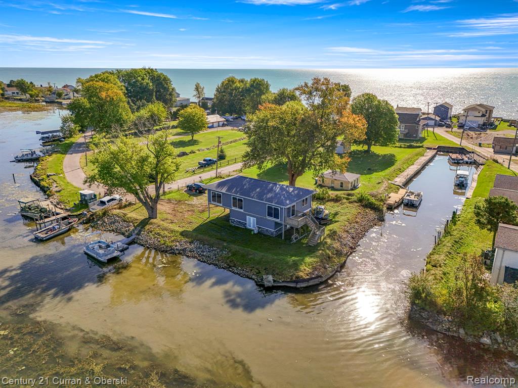 6809 Lakeshore Drive, Newport, MI 48166 — Photo 40