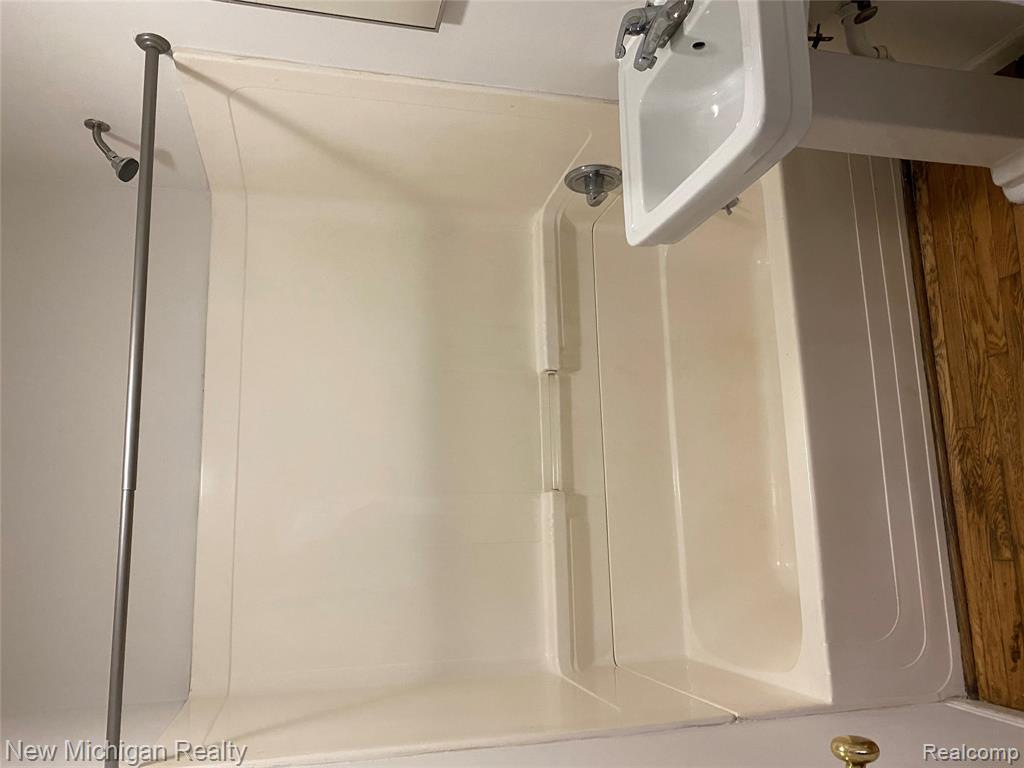 5659 CLIPPERT Street, Dearborn Heights, MI 48125 — Photo 16