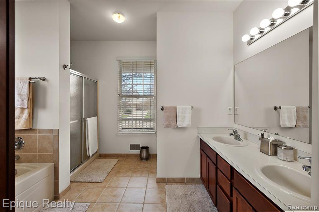 1014 Chelsea Boulevard, Oxford, MI 48371 — Photo 50