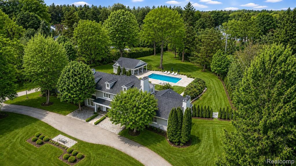 Property photo for 232 Guilford Road, Bloomfield Hills, MI 48304