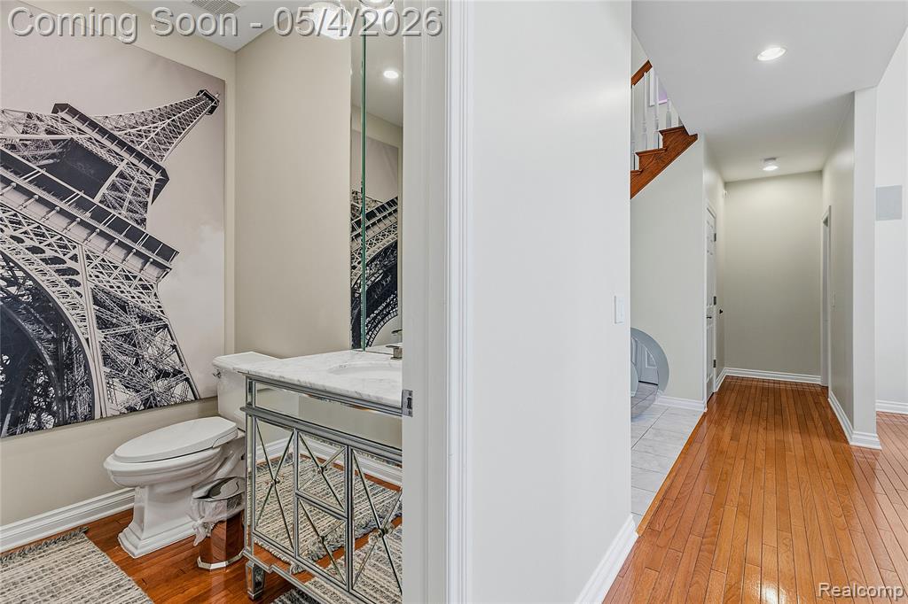 55405 Whitney Drive, Shelby Twp, MI 48315 — Photo 26