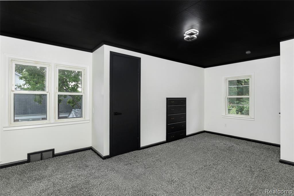 9955 Arnold, Redford, MI 48239 — Photo 15
