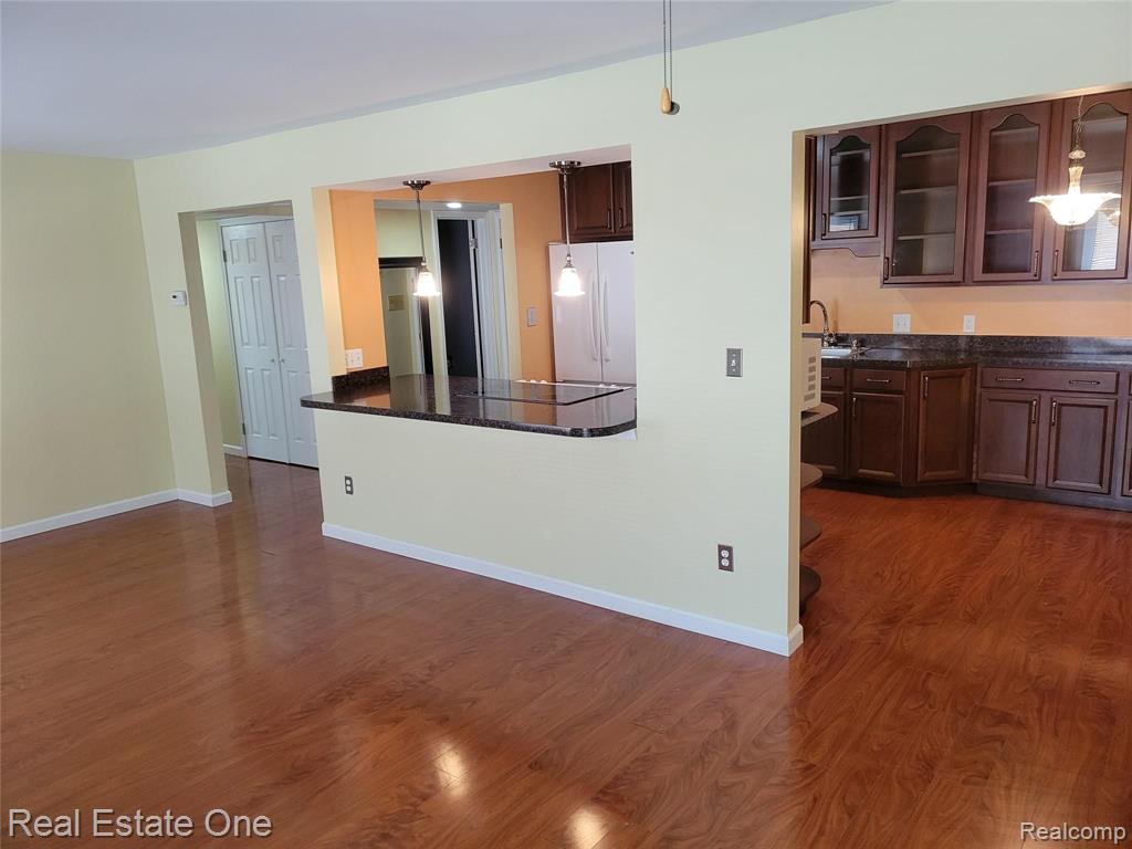 509 E UNIVERSITY, Rochester, MI 48307 — Photo 6
