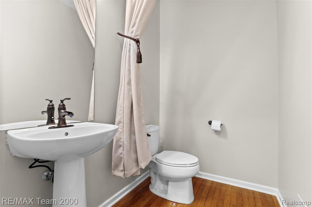 1248 LASALLE Road, Canton, MI 48187 — Photo 42