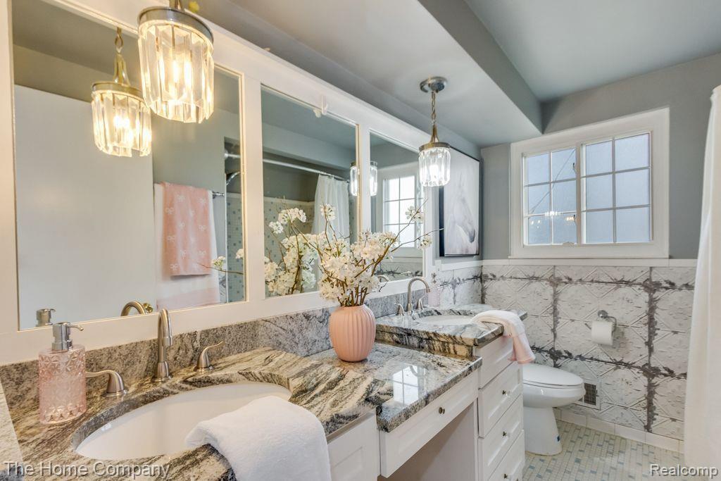 44273 Craftsbury Court, Canton, MI 48187 — Photo 42