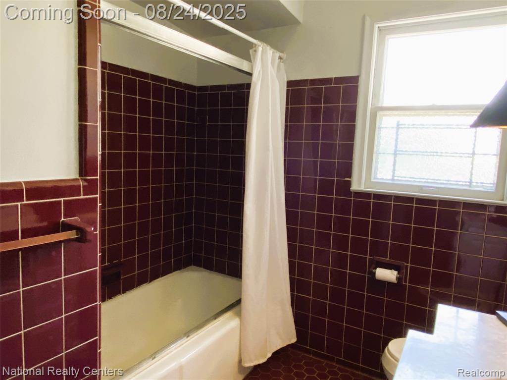 7288 Kingsbury Street, Dearborn Heights, MI 48127 — Photo 21