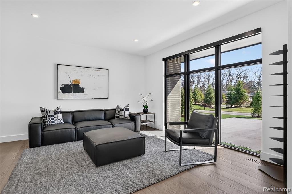 7004 Franklin Road, Bloomfield Hills, MI 48301 — Photo 18