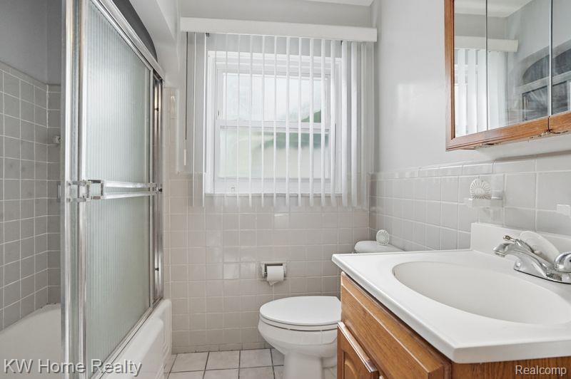 18635 San Diego Boulevard, Lathrup Village, MI 48076 — Photo 20