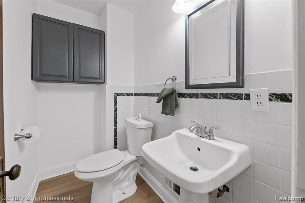 38106 Rockhill Street, Clinton Twp, MI 48036 — Photo 30