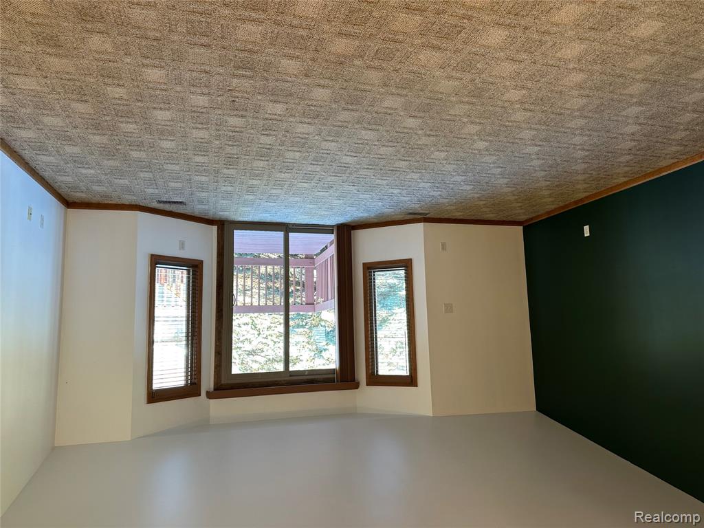 1136 Jenna Drive, Davison, MI 48423 — Photo 9