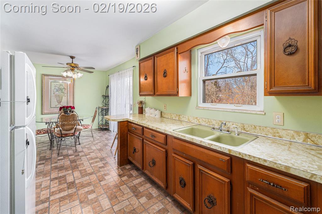 4413 Esta Drive, Flint, MI 48506 — Photo 7