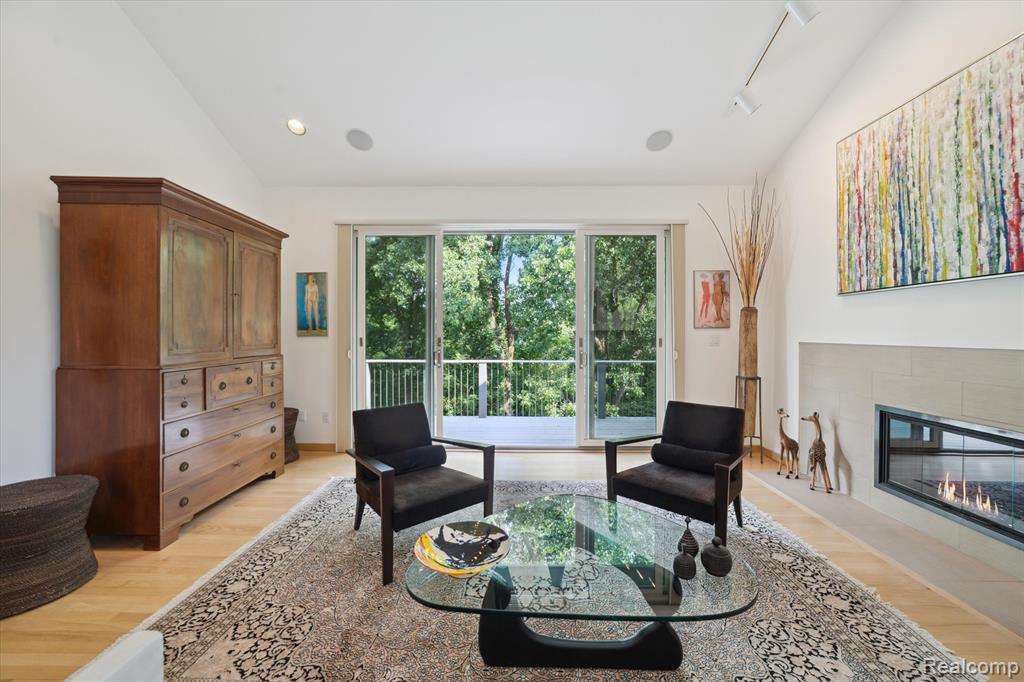 2172 Anns Way, Ann Arbor, MI 48105 — Photo 9