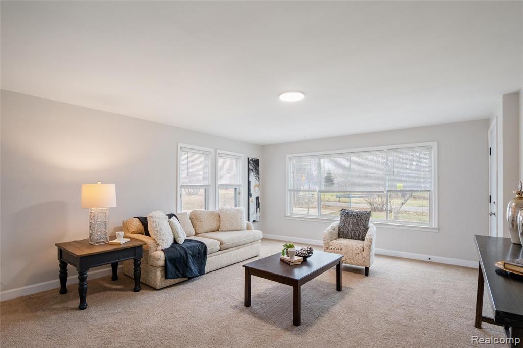 8210 Westpoint Street, Taylor, MI 48180 — Photo 10